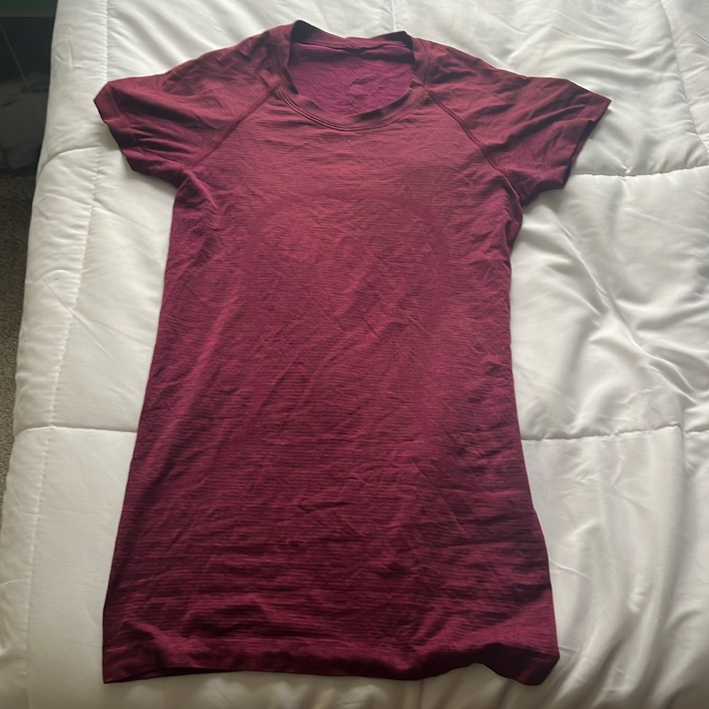 Burgundy lululemon swiftly tech short sleeve shirt